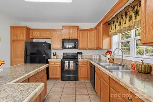 710 McDowell Pl, Stanley, NC 28164 - Photo 9