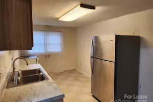 435 Rankin St, Lenoir, NC 28645 - Photo 7