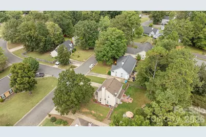 7601 Swedish Ivy Lane, Charlotte, NC 28227 - Photo 3