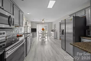 7601 Swedish Ivy Ln, Charlotte, NC 28227 - Photo 1