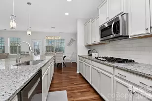 2002 Trindle Vine Ln, Waxhaw, NC 28173 - Photo 7