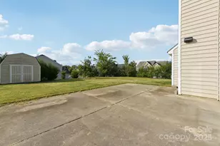 4397 Bridge Pointe Dr, Harrisburg, NC 28075 - Photo 31