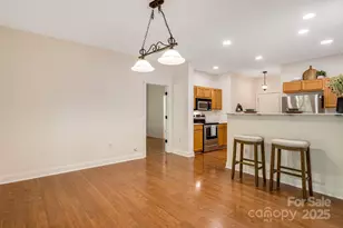 37 Poplar Creek Dr, Asheville, NC 28805 - Photo 11