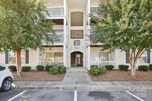 3944 Town Center Rd, Harrisburg, NC 28075 - Photo 3