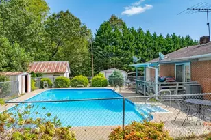 489 Ned McGimsey Rd, Nebo, NC 28761 - Photo 17