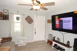 6368 Alley Rd, Catawba, NC 28609 - Photo 13