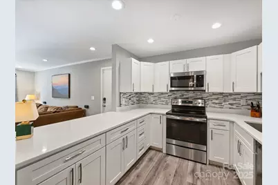 4747 Hedgemore Drive #K, Charlotte, NC 28209 - Photo 17