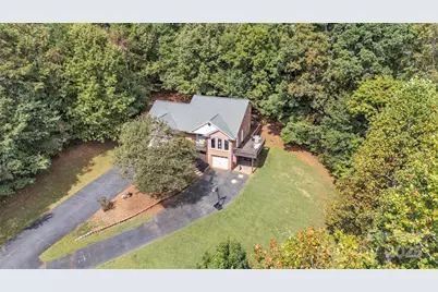 86 Sharon Valley Drive, Hickory, NC 28601 - Photo 1