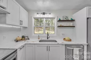 86 Sharon Valley Dr, Hickory, NC 28601 - Photo 15