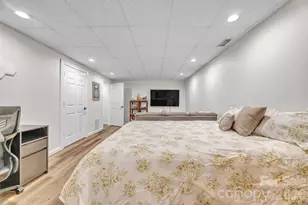 86 Sharon Valley Dr, Hickory, NC 28601 - Photo 37