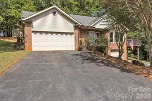 86 Sharon Valley Dr, Hickory, NC 28601 - Photo 5