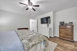 86 Sharon Valley Dr, Hickory, NC 28601 - Photo 21