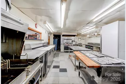 801 W Church Street, Cherryville, NC 28021 - Photo 13