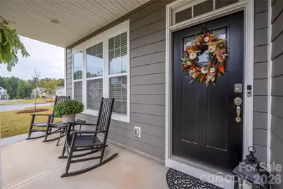 121 Rhuidean Court, Troutman, NC 28166 - Photo 5