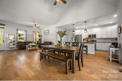 118 Byron Forest Drive, Horse Shoe, NC 28742 - Photo 7