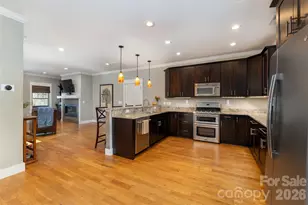 71 McLain St, Asheville, NC 28803 - Photo 3