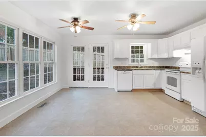 124 Sleepy Forest Drive, Leicester, NC 28748 - Photo 15