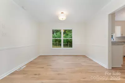 204 S Deerfield Circle, Salisbury, NC 28147 - Photo 9