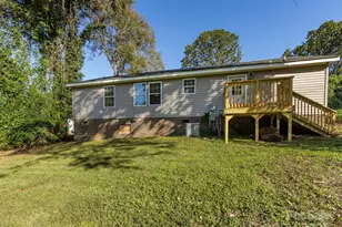 907 E 4th Ave, Gastonia, NC 28054 - Photo 41