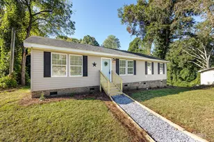 907 E 4th Ave, Gastonia, NC 28054 - Photo 1