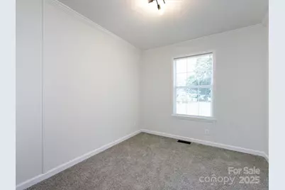 907 E 4th Avenue, Gastonia, NC 28054 - Photo 33
