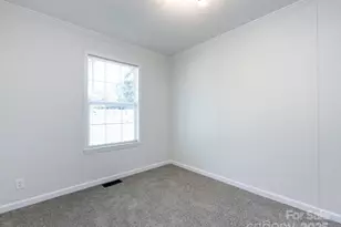 907 E 4th Ave, Gastonia, NC 28054 - Photo 37