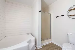 907 E 4th Ave, Gastonia, NC 28054 - Photo 27