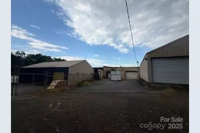 618 E Meeting Street, Morganton, NC 28655 - Photo 9