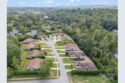 14 Cornerstone Way, Hendersonville, NC 28791 - Photo 11