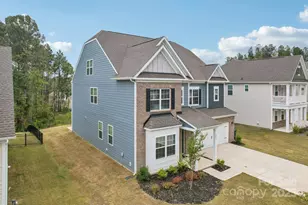 299 Hamptons Cove Rd, Troutman, NC 28166 - Photo 3