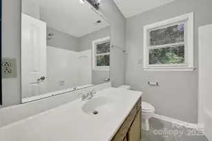 2804 Rosebay Ct, Charlotte, NC 28210 - Photo 19