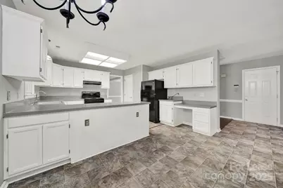 2804 Rosebay Court, Charlotte, NC 28210 - Photo 15