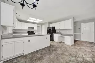 2804 Rosebay Ct, Charlotte, NC 28210 - Photo 15