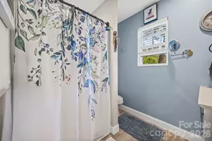 312 Flatrock St, Clover, SC 29710 - Photo 15