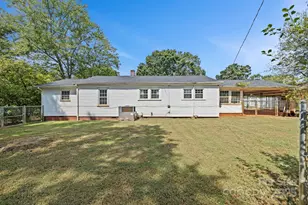 187 Oakridge Dr, Forest City, NC 28043 - Photo 7