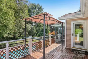 16 Amber Dr, Horse Shoe, NC 28742 - Photo 35