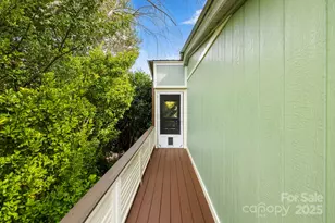 12 Timbers Edge Ln, Fairview, NC 28730 - Photo 3