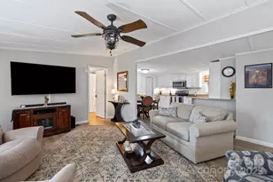 12 Timbers Edge Ln, Fairview, NC 28730 - Photo 9