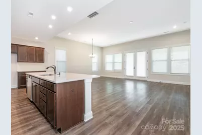 4423 Moxie Way, Charlotte, NC 28215 - Photo 7