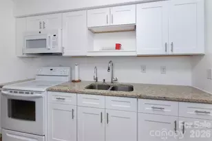 103 Blue Bird Ct, Rockingham, NC 28379 - Photo 11