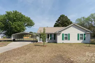 103 Blue Bird Ct, Rockingham, NC 28379 - Photo 1