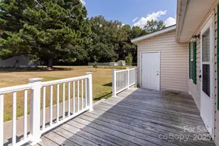 103 Blue Bird Ct, Rockingham, NC 28379 - Photo 21