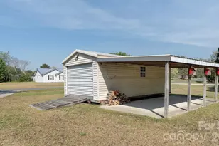 103 Blue Bird Ct, Rockingham, NC 28379 - Photo 21