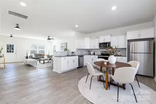 170 Parkmont Dr, Troutman, NC 28166 - Photo 5