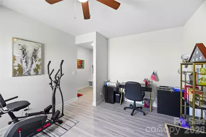 2023 Merida Street, Charlotte, NC 28214 - Photo 31