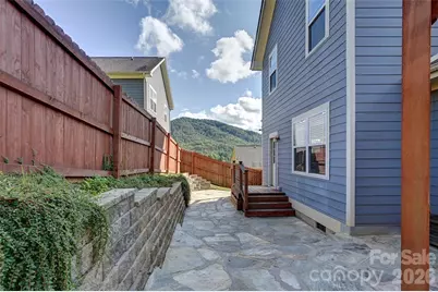 17 Teems Lane, Asheville, NC 28805 - Photo 29