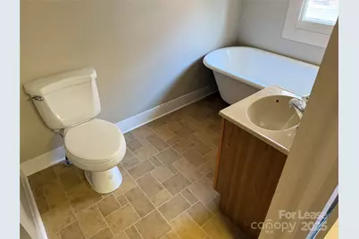 233 Davie Avenue, Statesville, NC 28677 - Photo 21