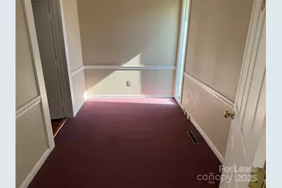 233 Davie Avenue, Statesville, NC 28677 - Photo 11