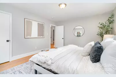 931 Hickory Nut Street, Charlotte, NC 28205 - Photo 15