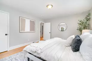 931 Hickory Nut St, Charlotte, NC 28205 - Photo 15